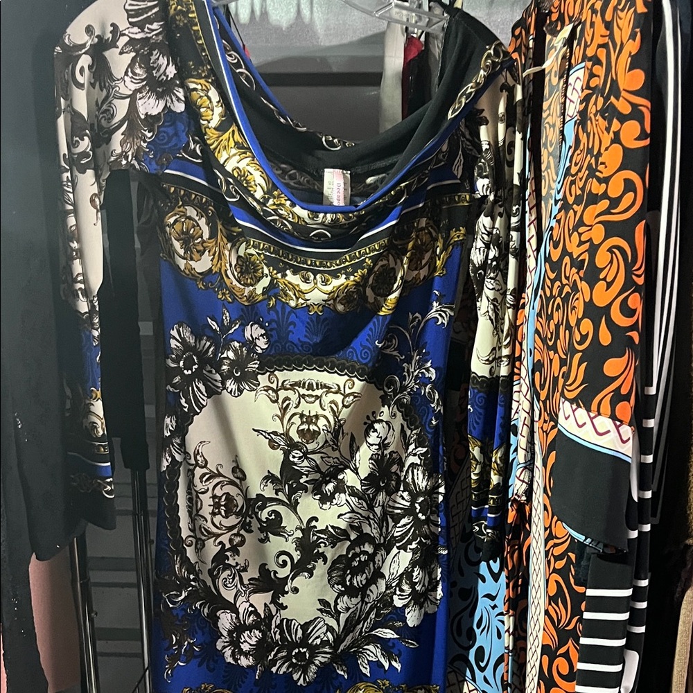 Decapolls Elegant Blue and Gold Mini Dress
